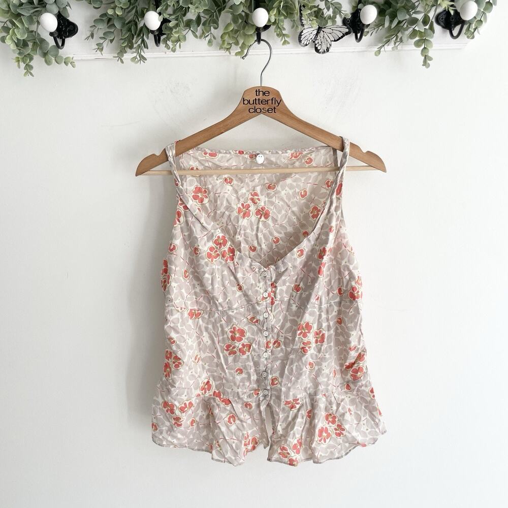 Margaret Cleary Grey And Red Floral Lightweight V-neck Casual Tank Top Size S